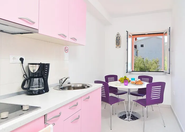 아파트 Juka 흐바르